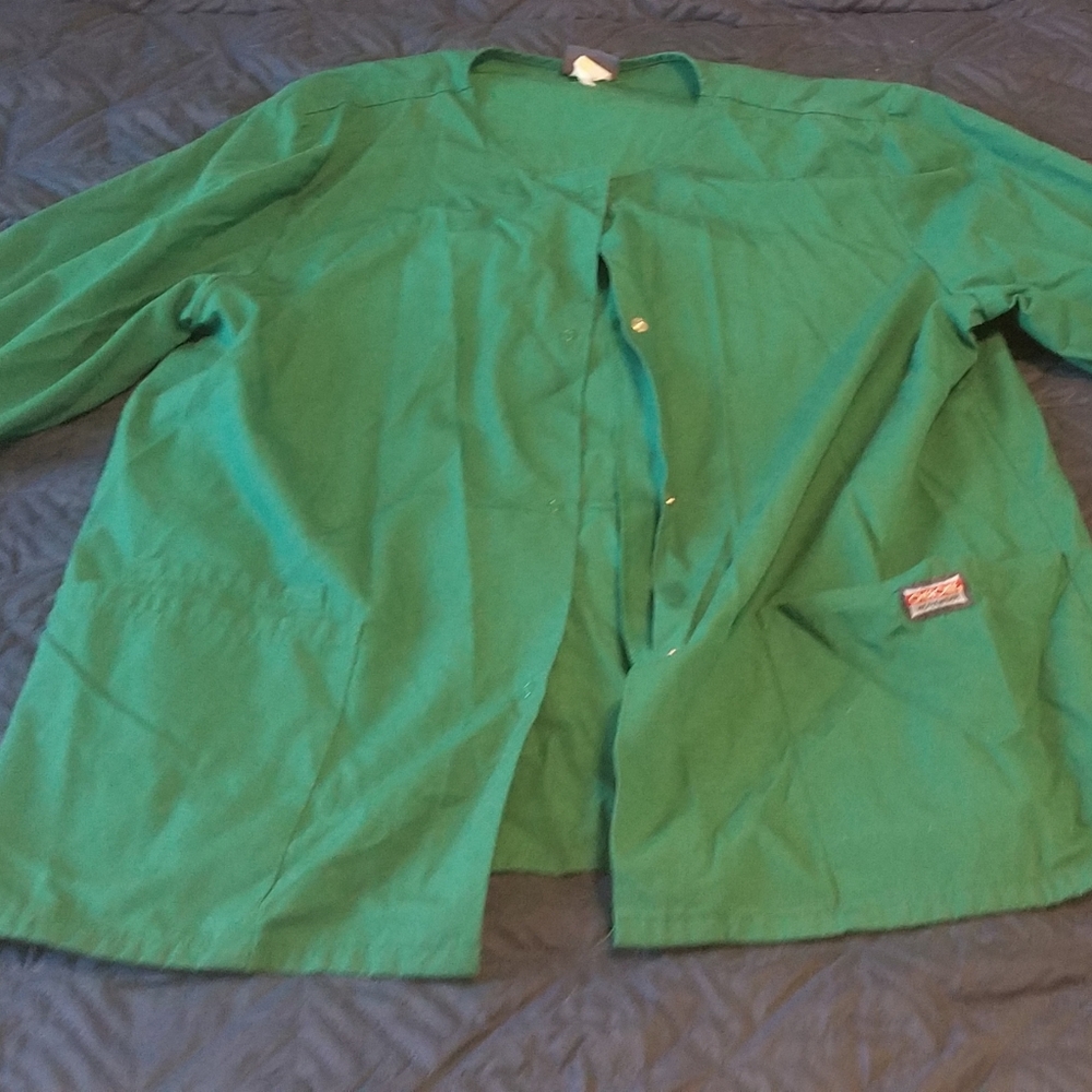 Cherokee Workwear Hunter Green scrub jacket